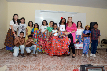 Notícia: Escola estadual lança projeto de educação antirracista e envolve comunidade escolar no debate sobre o tema